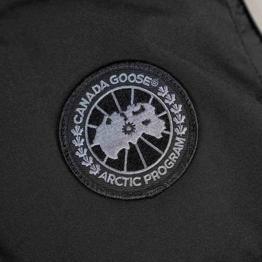 Canada Goose Matte Vest Black Label